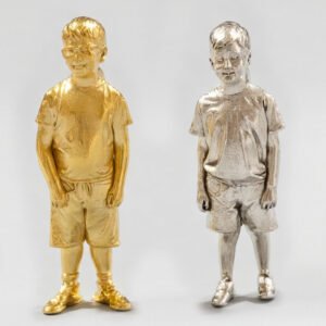 שרשרת ודמויות בציפוי זהב